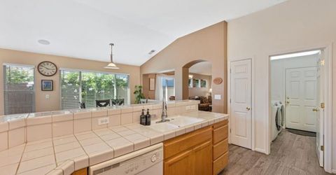 5376 Buckwood Way, Sacramento, CA 95835 Photo