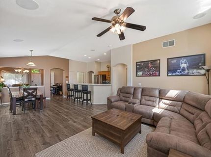 5376 Buckwood Way, Sacramento, CA 95835 Photo