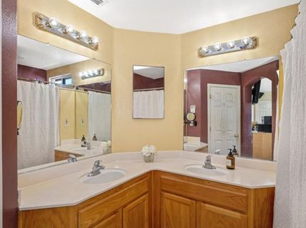 5376 Buckwood Way, Sacramento, CA 95835 Photo
