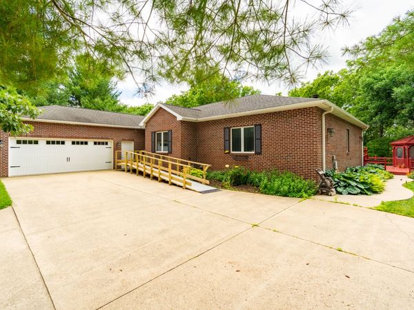 640 Timber Ridge Road , Princeton, IL 61356