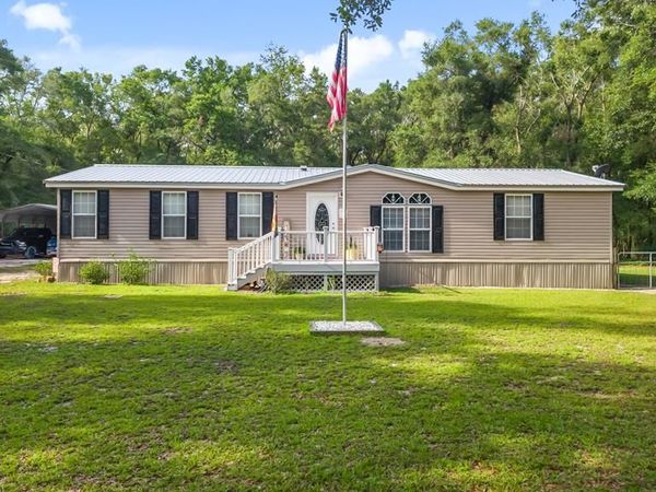 6679 NW 27th Pl, Bell, FL 32619