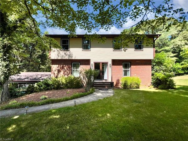 4205 Gardenspring Drive, Clemmons, NC 27012