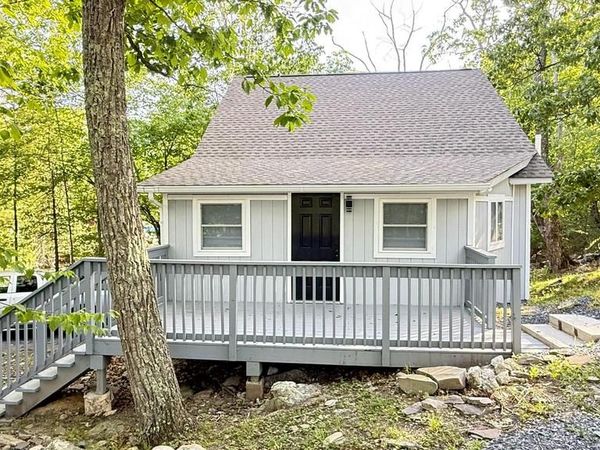 117 CLIFTON DR , BUSHKILL, PA 18324
