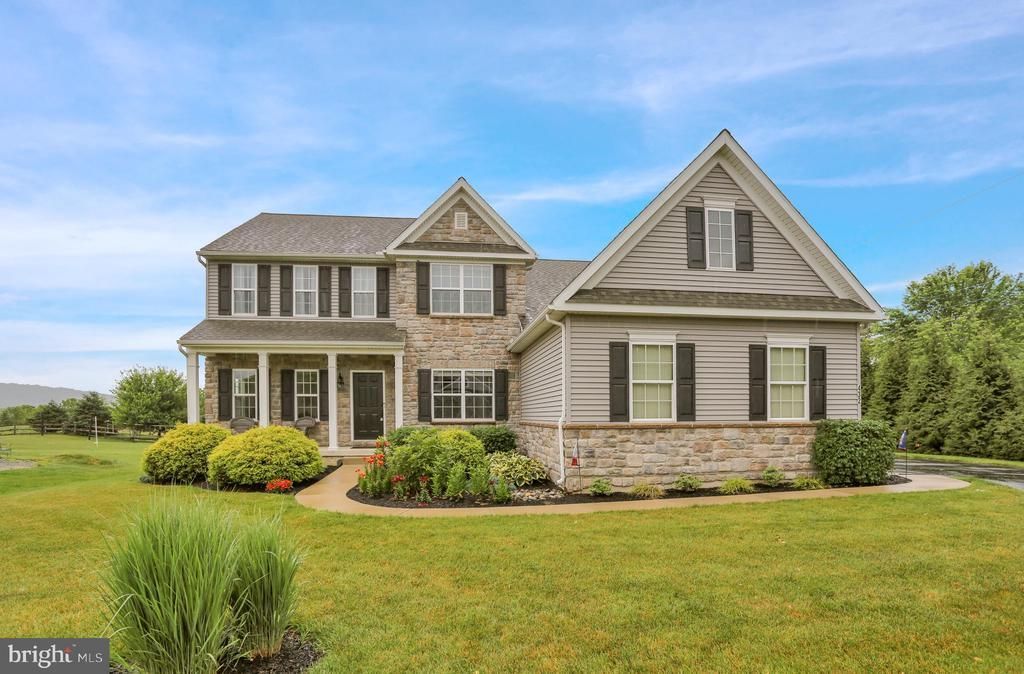 432 SOUTHFIELD DRIVE, OLEY, PA 19547