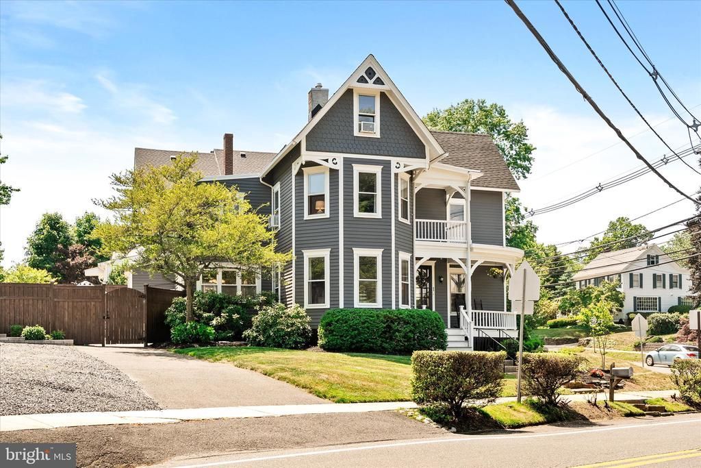 1 High Street, Allentown, NJ 08501 Main Photo