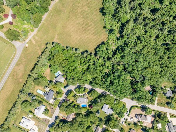 21 Tims Trail , Shelter Island, NY 11964