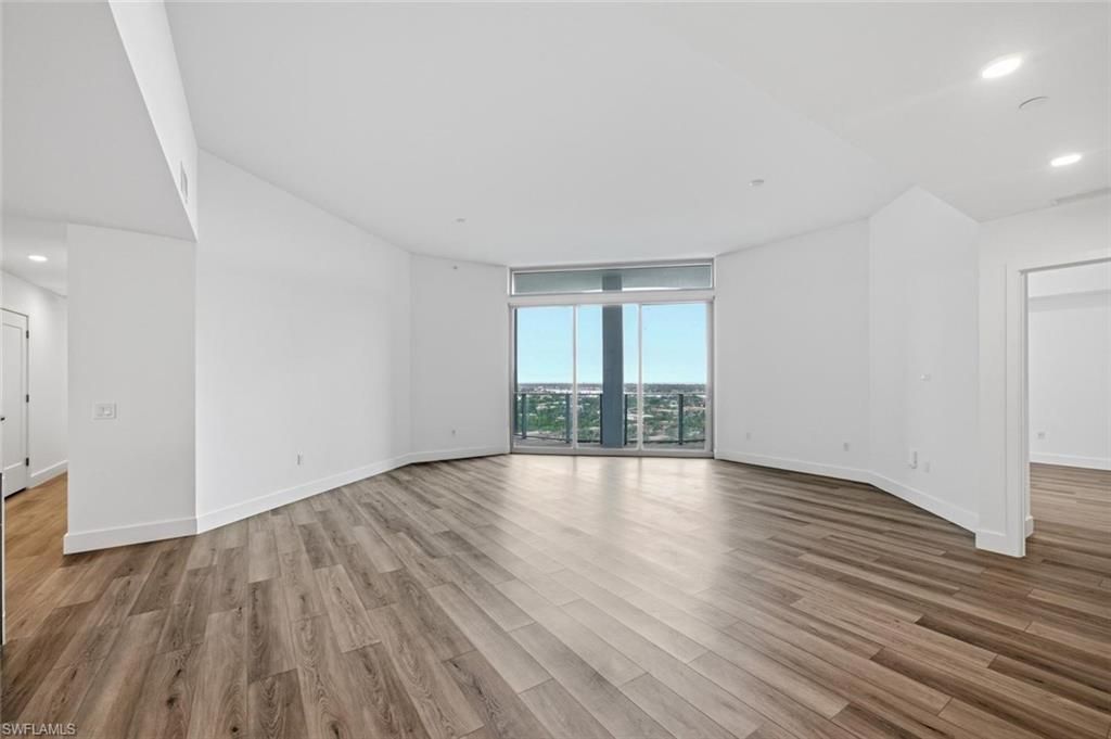 1950 Mayfair St, Unit PH8, Naples, FL 34104 Photo