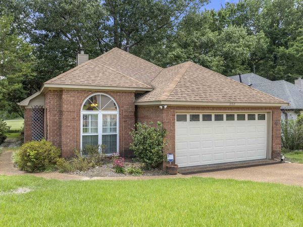 3153 CLUBVIEW CV N, Lakeland, TN 38002