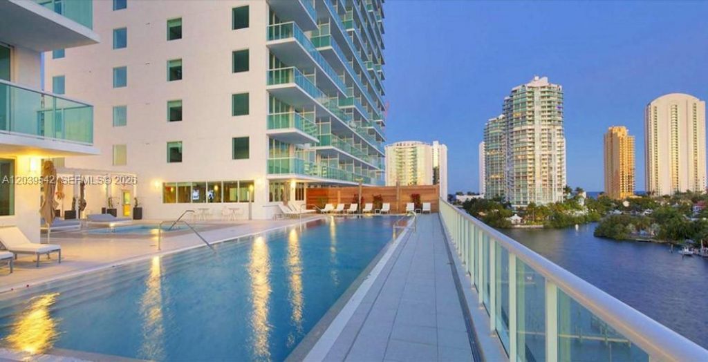 400 Sunny Isles Blvd , Unit 1817, Sunny Isles Beach, FL 33160 Photo