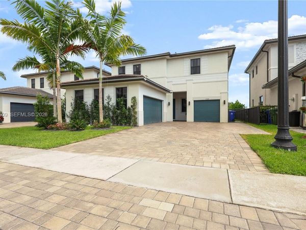 17384 SW 41st St , Miramar, FL 33029