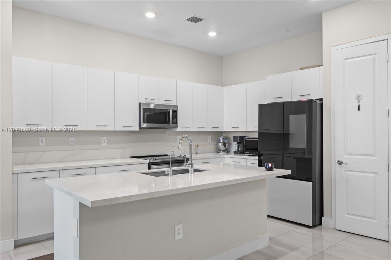 17384 SW 41st St , Miramar, FL 33029 Photo