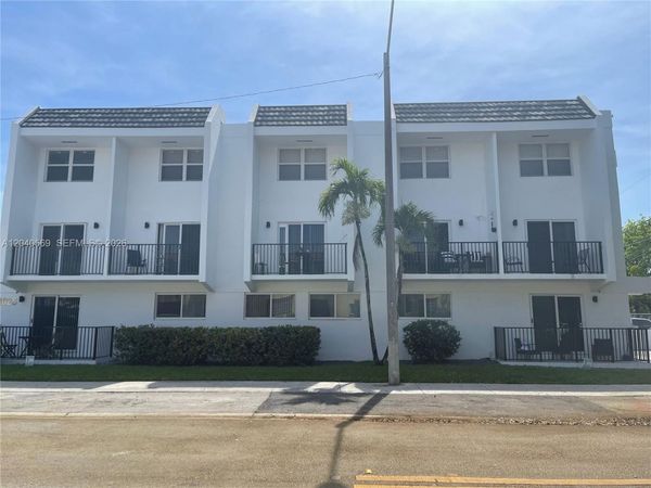 1025 SW 6th Ave , Unit 2, Miami, FL 33130
