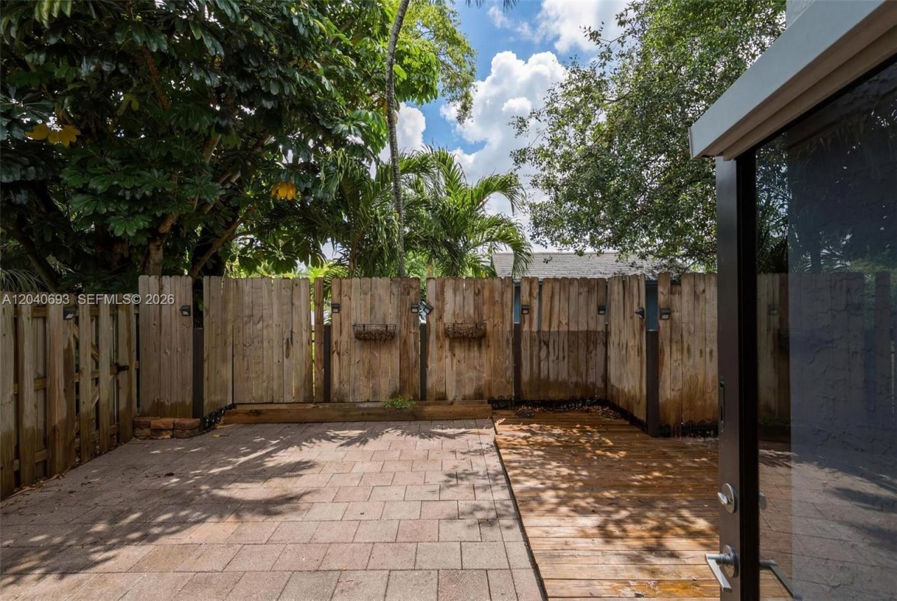 2821 SW 17th Ave, Fort Lauderdale, FL 33315 Photo