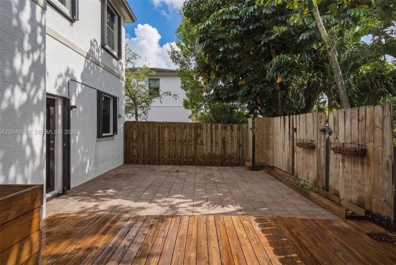 2821 SW 17th Ave, Fort Lauderdale, FL 33315 Photo