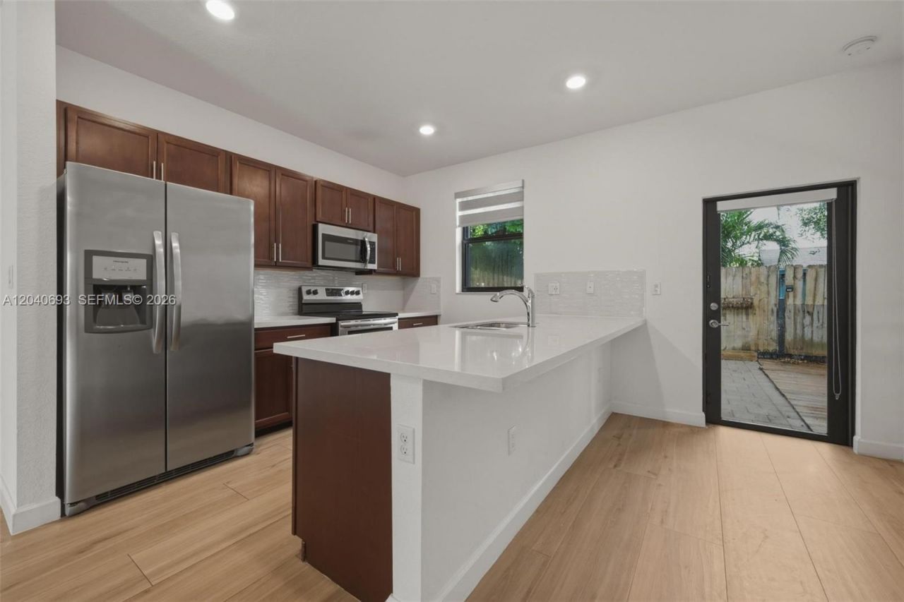 2821 SW 17th Ave, Fort Lauderdale, FL 33315 Photo