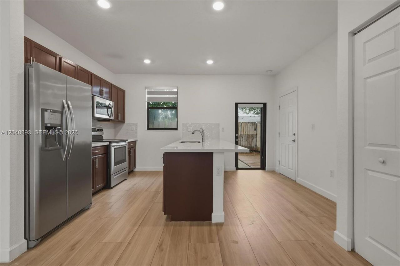 2821 SW 17th Ave, Fort Lauderdale, FL 33315 Photo