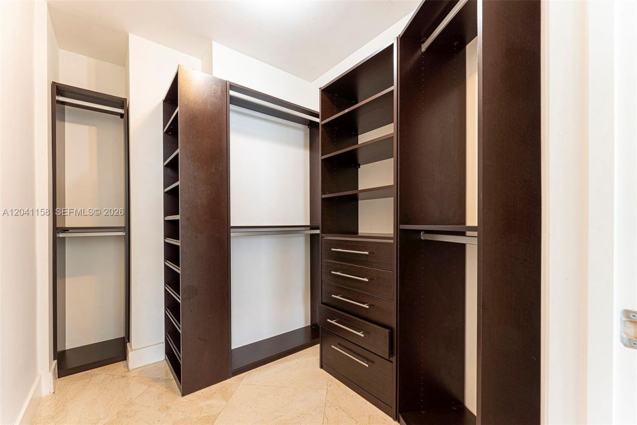 15901 Collins Ave , Unit 2805, Sunny Isles Beach, FL 33160 Photo