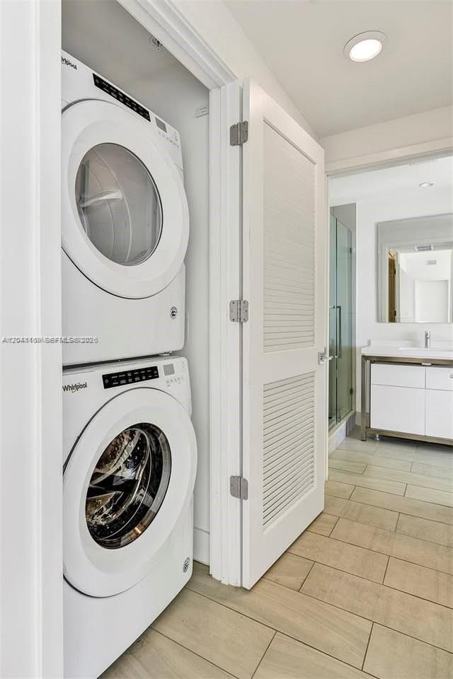 2000 S Metropica Way , Unit 907, Sunrise, FL 33323 Photo