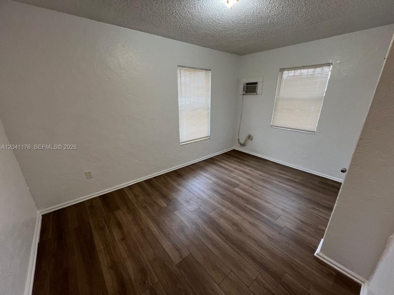 10 NW 71st St , Unit Front, Miami, FL 33150 Photo
