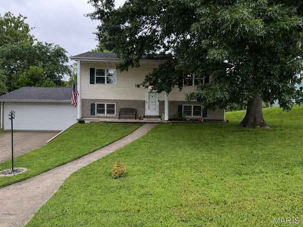 1303 Woodlawn Drive , Rolla, MO 65401