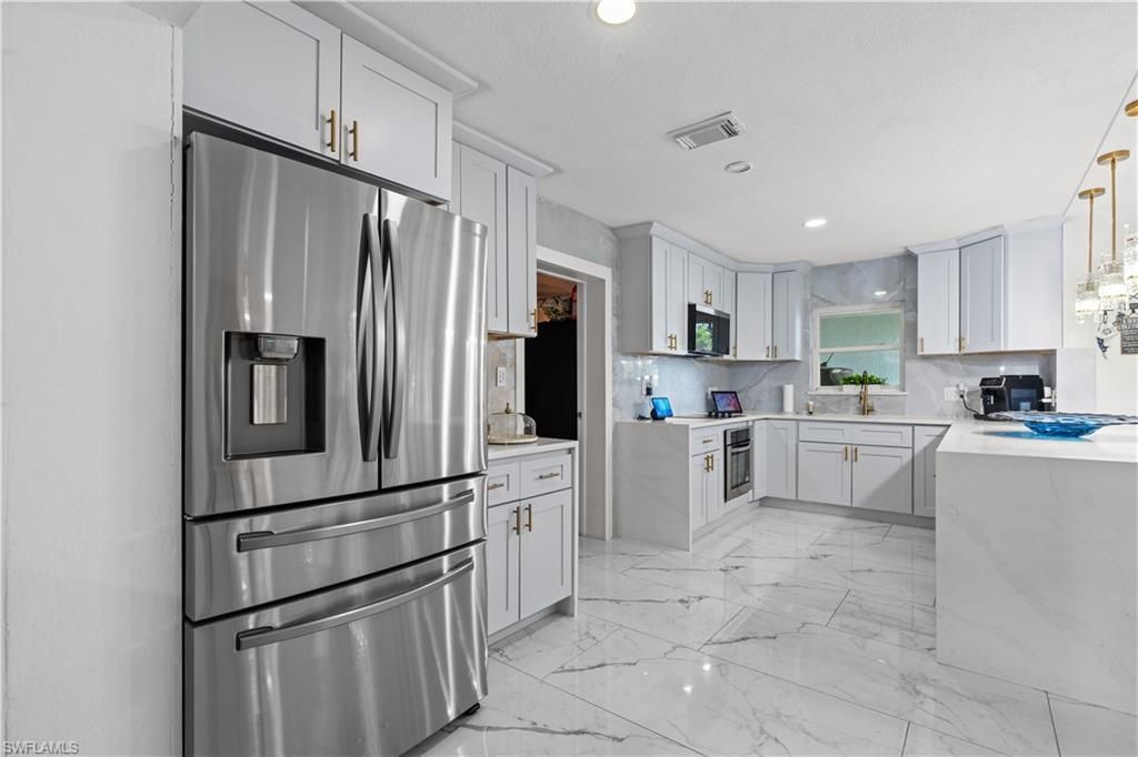 4350 Orangewood Ave, Fort Myers, FL 33901 Photo