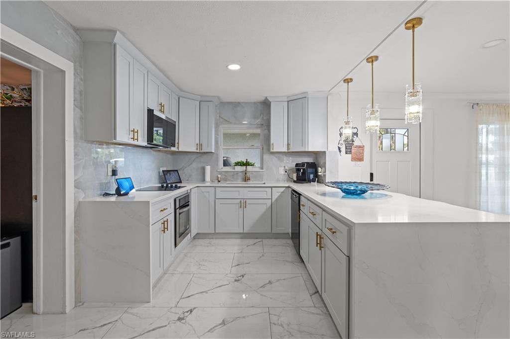 4350 Orangewood Ave, Fort Myers, FL 33901 Photo
