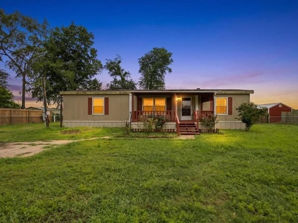 22960 Shell Shore Drive, Bullard, TX 75757