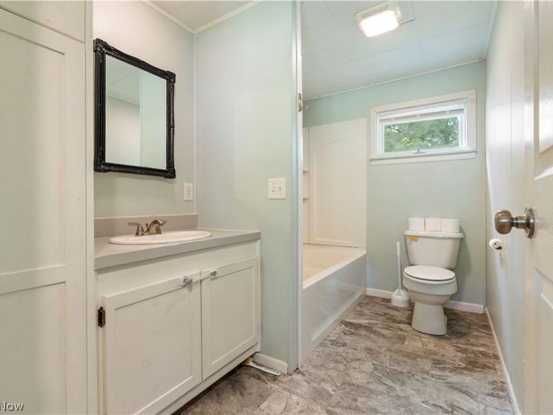 4659 State Route 39 NE, New Philadelphia, OH 44663 Photo 10
