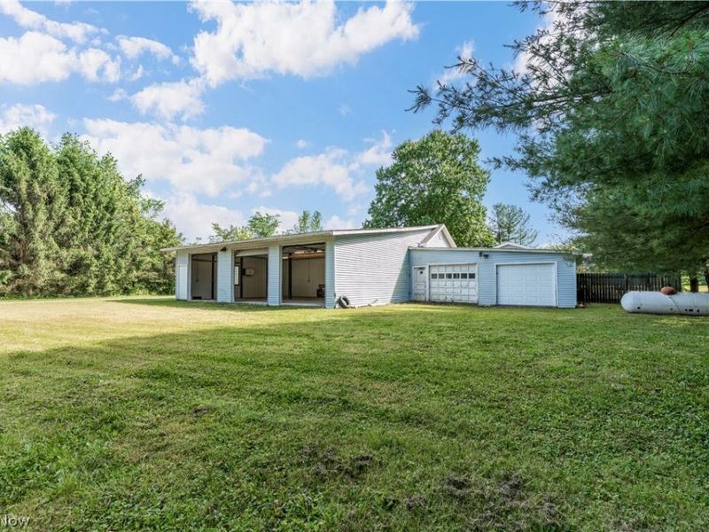 4659 State Route 39 NE, New Philadelphia, OH 44663 Photo 5