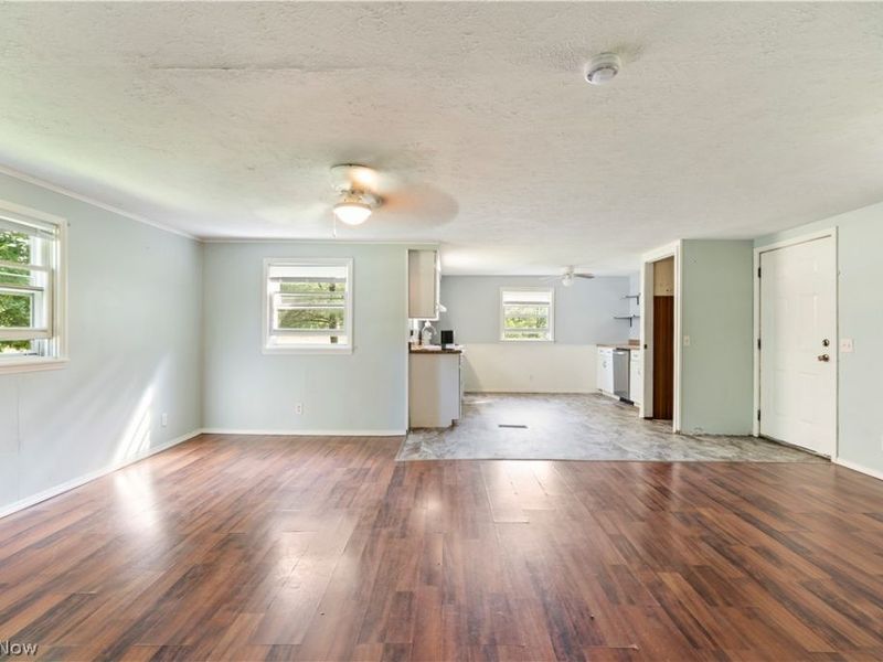 4659 State Route 39 NE, New Philadelphia, OH 44663 Photo 7