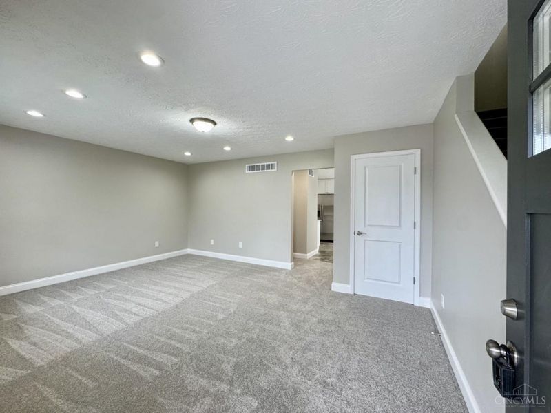 5426 Whetsel Avenue, Cincinnati, OH 45227 Photo 9