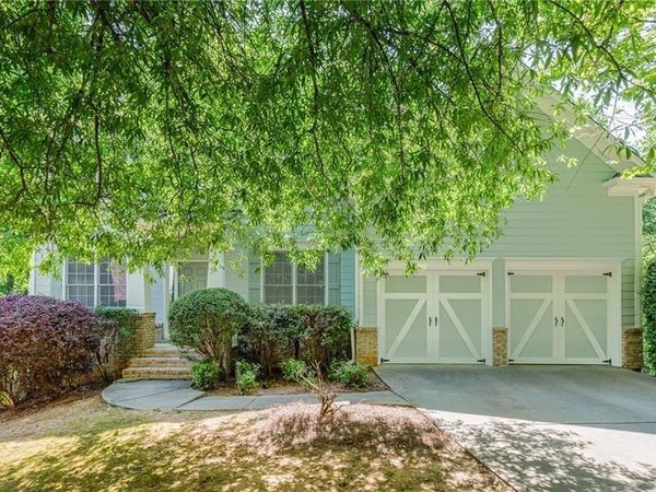 5678 Coopers Glen Court SW, Mableton, GA 30126
