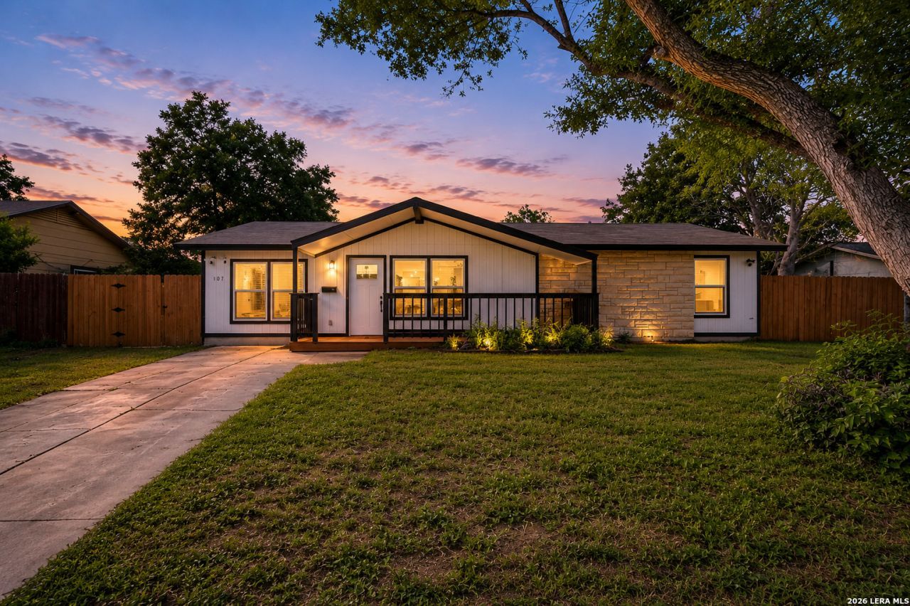 107 Goodhue Ave, San Antonio, TX 78218 Main Photo
