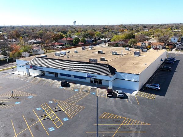 6723 S Flores, San Antonio, TX 78221