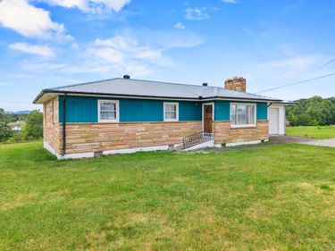 1044 East Hwy 2792 , Pine Knot, KY 42635