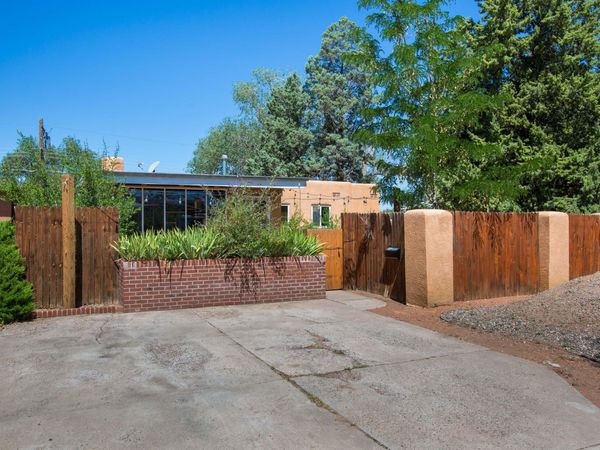609 Valencia Drive SE, Albuquerque, NM 87108