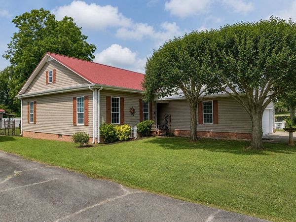 26909 Merlein Cir, Ardmore, TN 38449