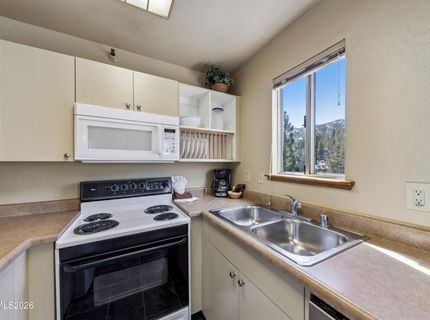 305 Galaxy Lane, Unit # 1, Stateline, NV 89449 Photo