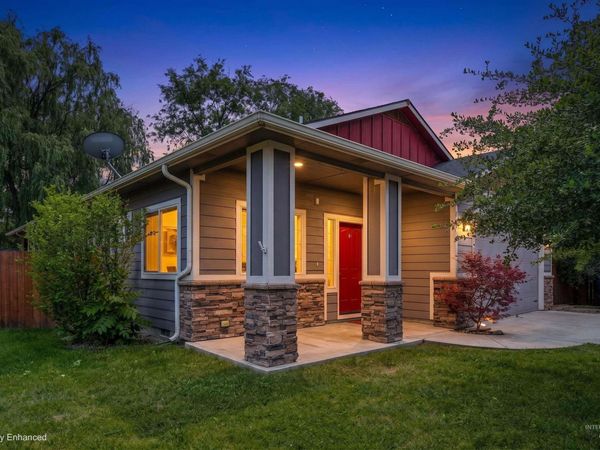 1801 Iowa, Nampa, ID 83686