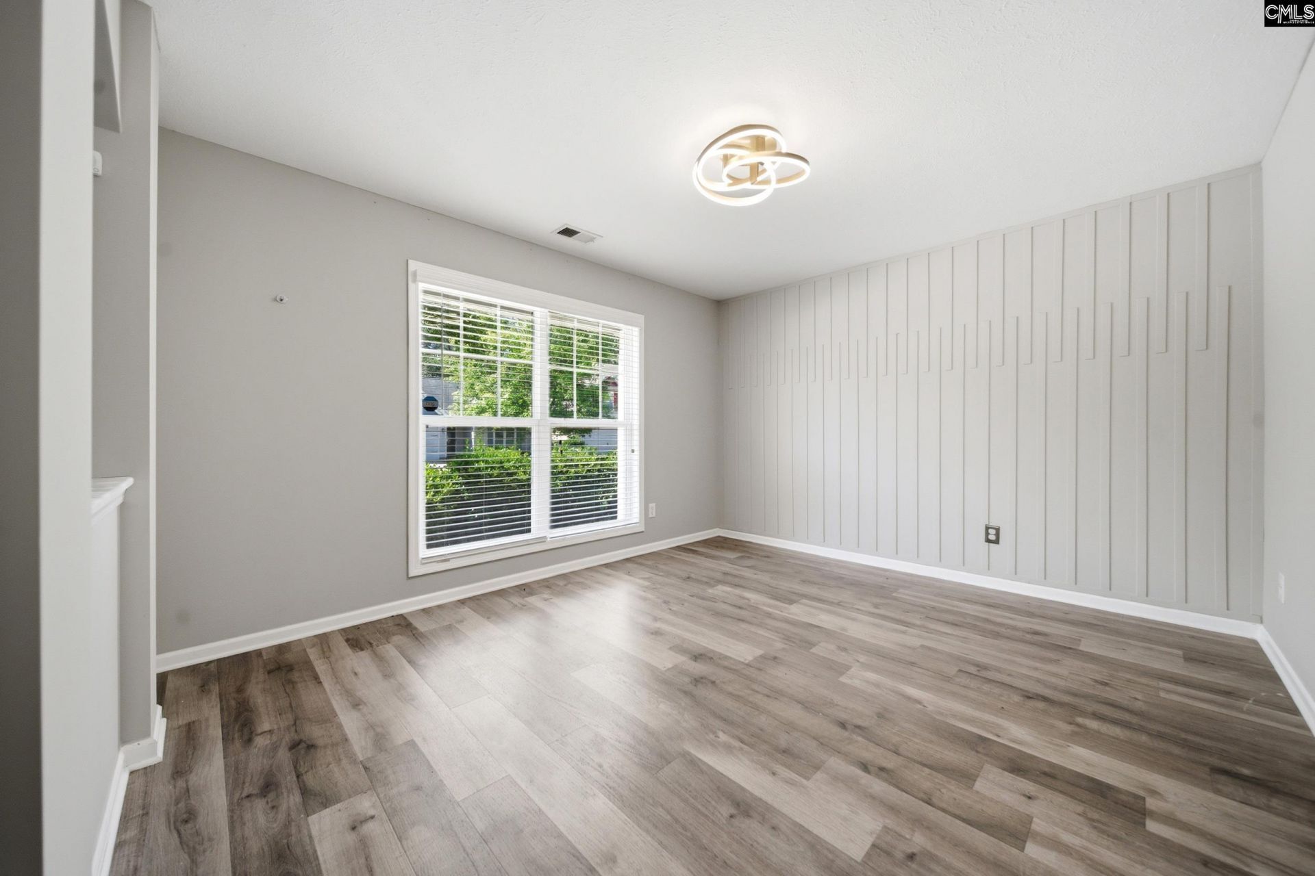 175 Ashewicke Drive  Photo 5