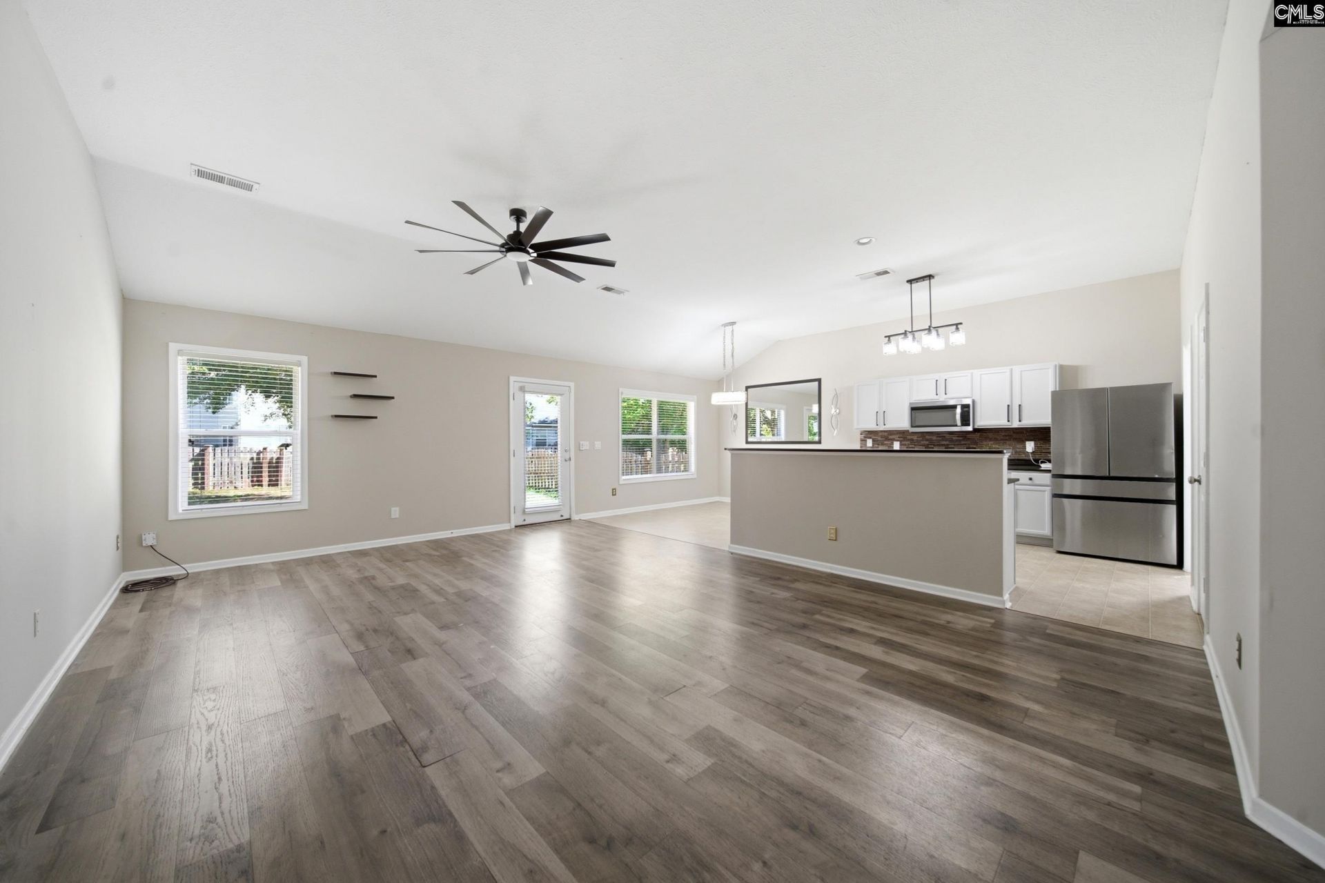 175 Ashewicke Drive  Photo 9