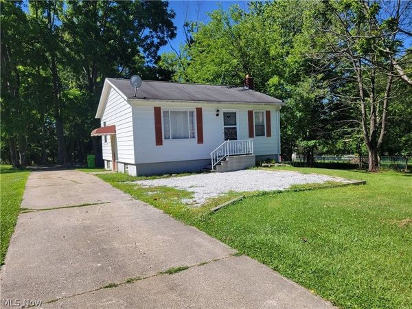 408 Newton Street, Tallmadge, OH 44278