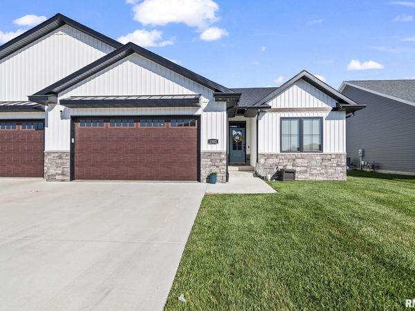 1502 DEARBORN Drive, Springfield, IL 62711