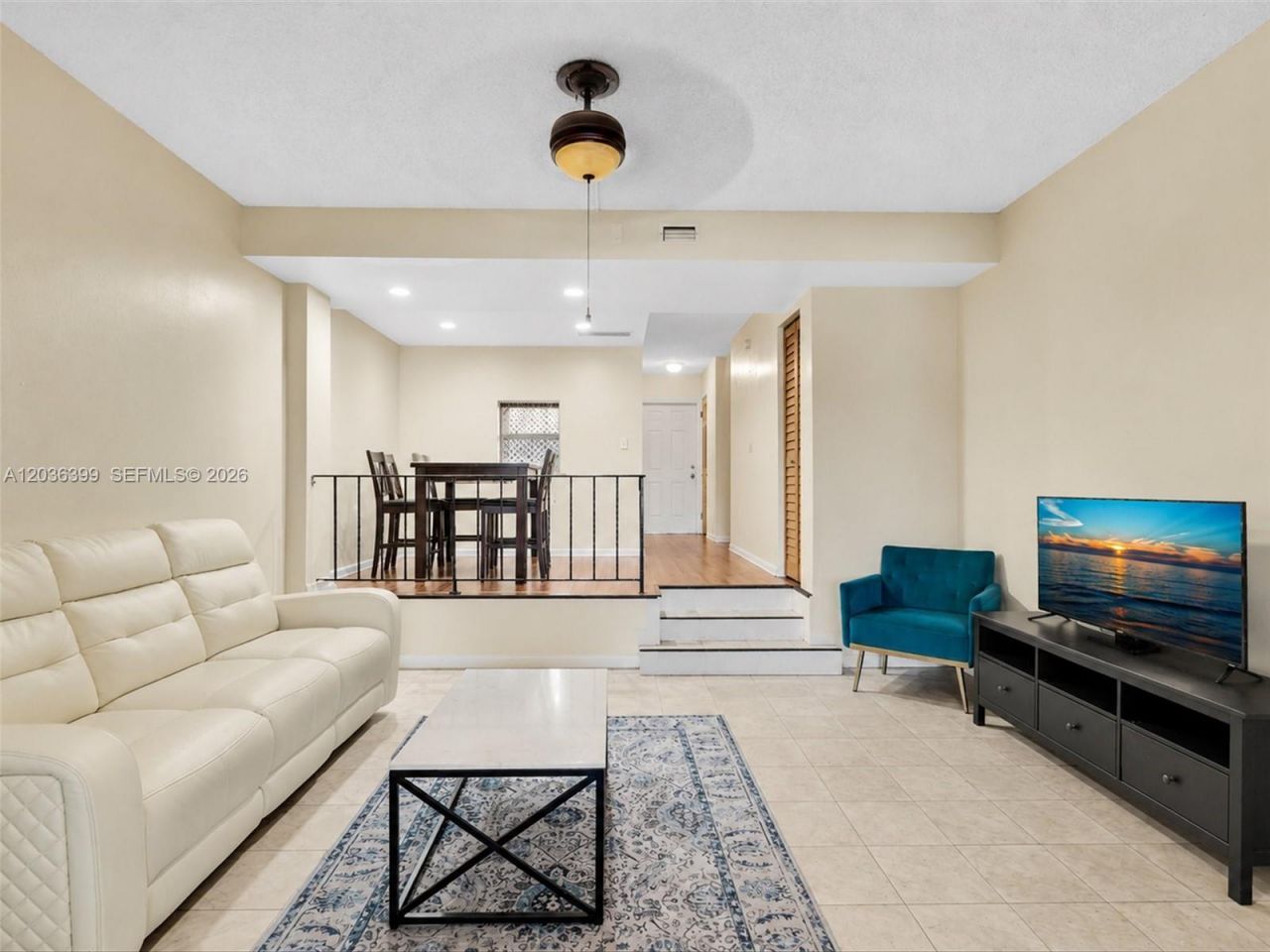 8902 Palm Tree Ln, Unit 8902, Pembroke Pines, FL 33024 Photo
