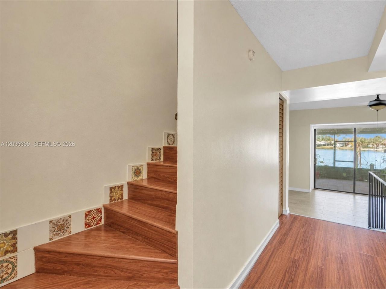 8902 Palm Tree Ln, Unit 8902, Pembroke Pines, FL 33024 Photo