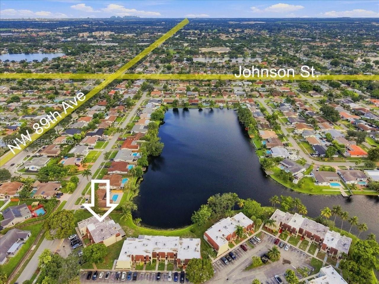 8902 Palm Tree Ln, Unit 8902, Pembroke Pines, FL 33024 Photo