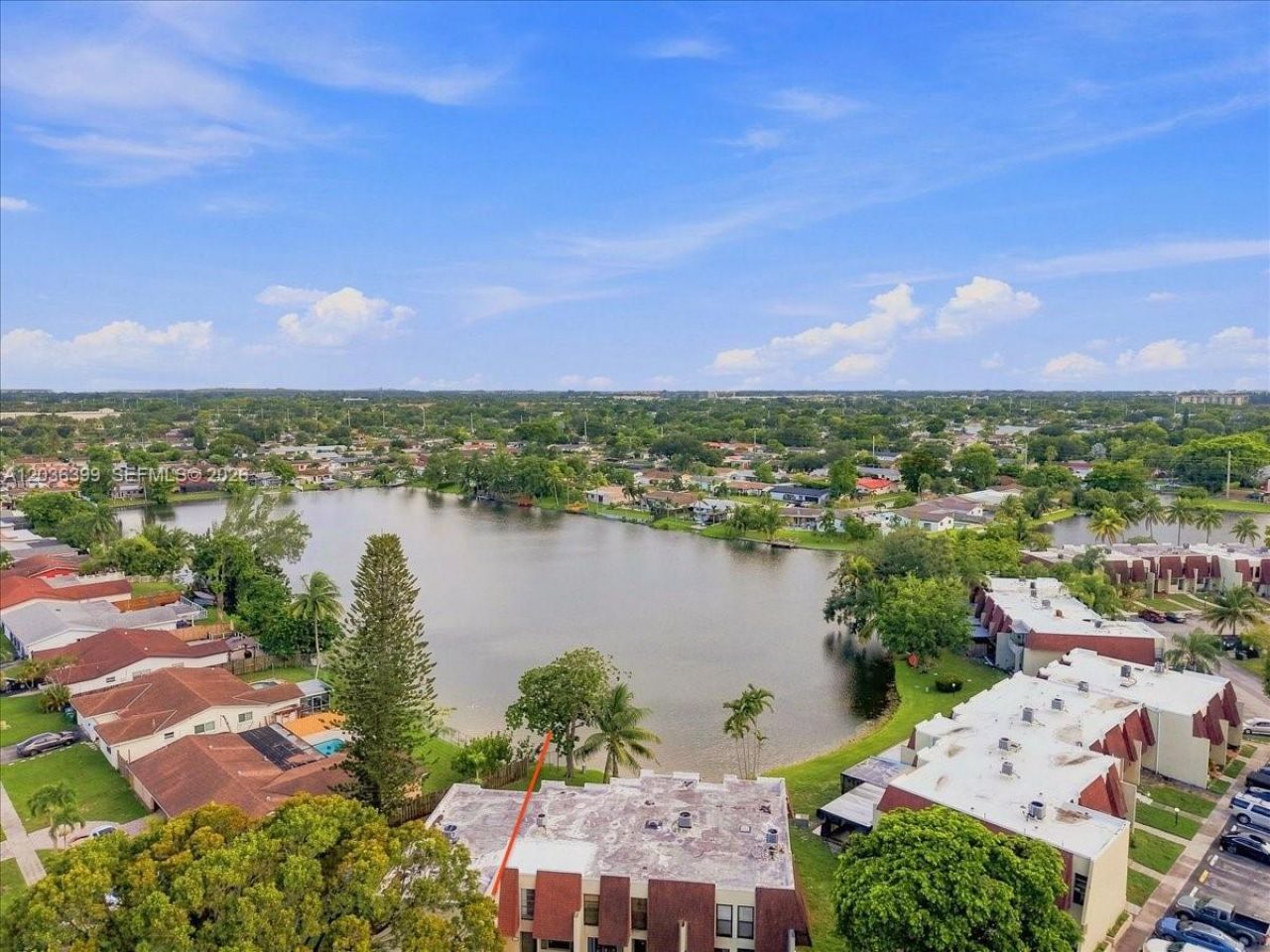 8902 Palm Tree Ln, Unit 8902, Pembroke Pines, FL 33024 Photo
