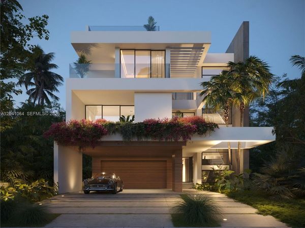 1155 NE 89th St , Miami, FL 33138