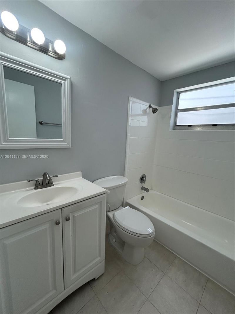 1346 Alton Rd , Unit A1, Miami Beach, FL 33139 Photo