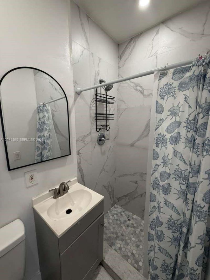 1455 Michigan Ave, Unit 6, Miami Beach, FL 33139 Photo